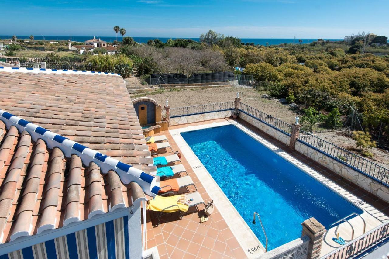 Villa Triana ネルハ エクステリア 写真